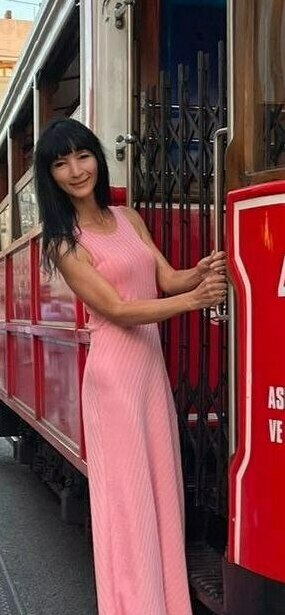 ΠΠΎΠ½ΡΡΠ°Π½ΡΠΈΠ½ ΠΠΎΠ½ΡΡΠ°Π½ΡΠΈΠ½ - ΡΡΠ΅Π½Π°ΡΠΈΡΡ, ΡΠ΅ΠΆΠΈΡΡΡΡ